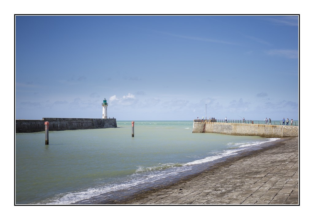 St Valery Lighthouse