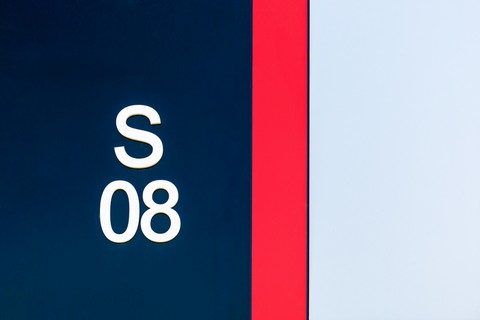s08