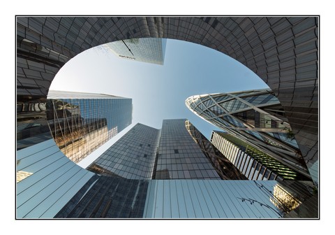 Dans l'oeil du miroir