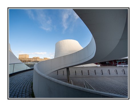 S Comme Niemeyer